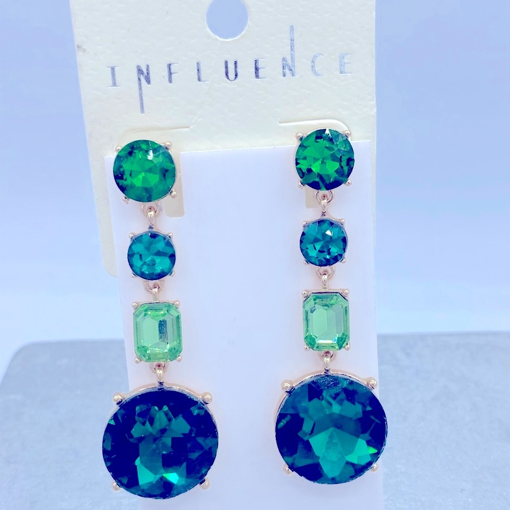 INFLUENCE Brand Gold Tone Emerald Green Rhinestone Dangle Pierced Earrings